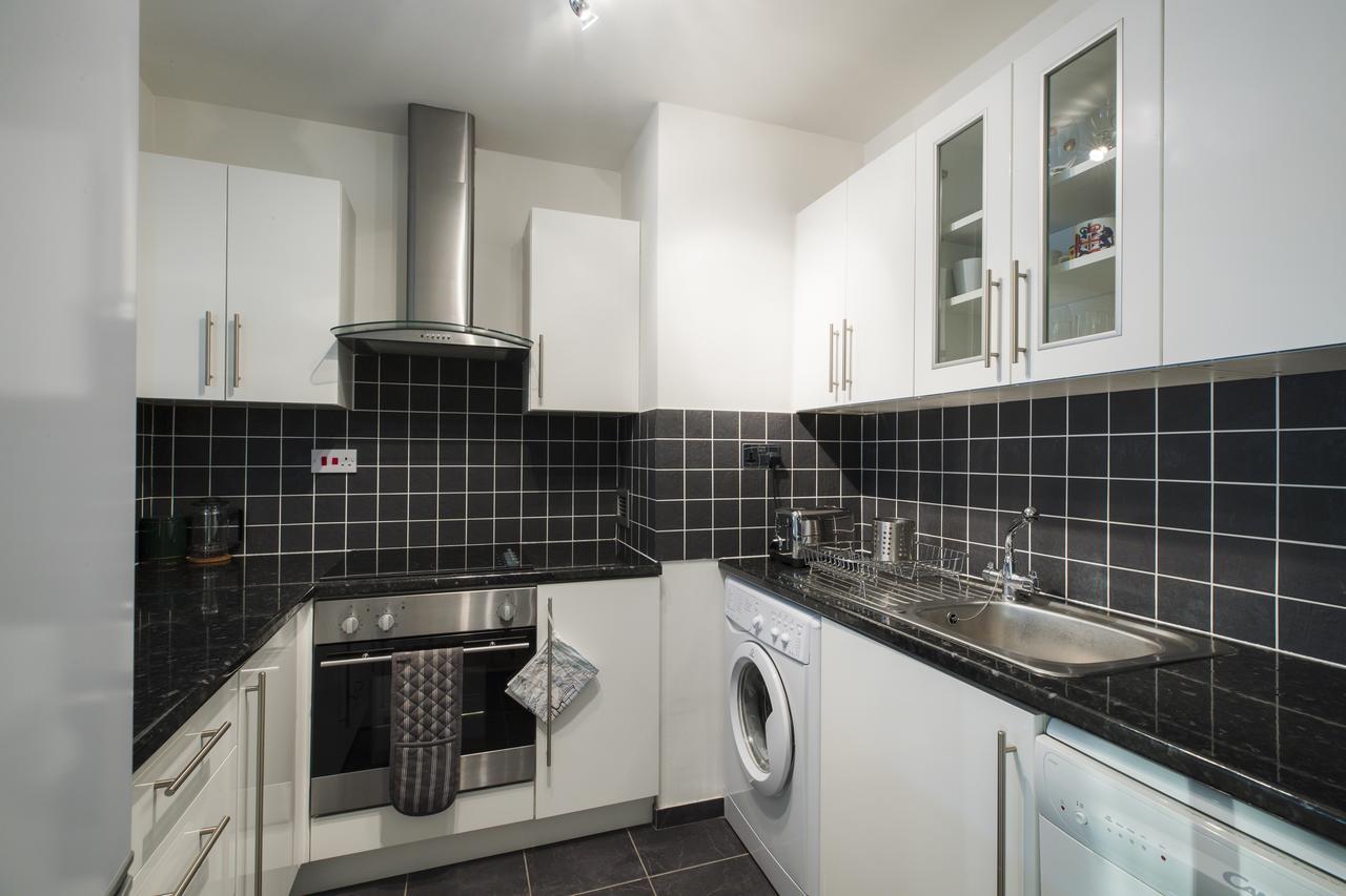 Sublime Flat With Thames View Apartment Лондон Екстериор снимка